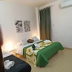 Гостевой дом Meithras Homes Агридженто