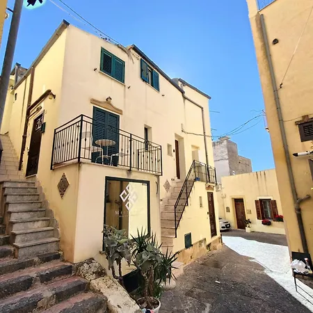 Meithras Homes Guest house *
